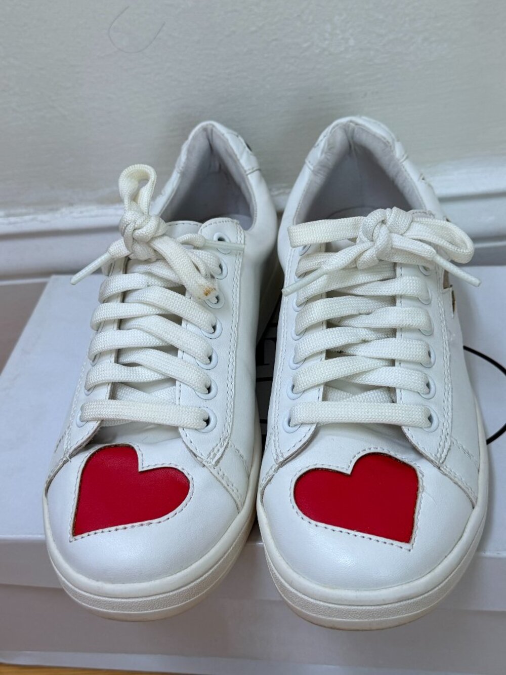 Steve Madden White Multi Designs Tennis Sneakers (Women 6)